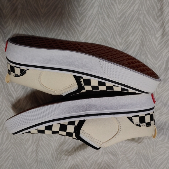 Vans Checker Board slip on youth size 2 shoes - Picture 4 of 7